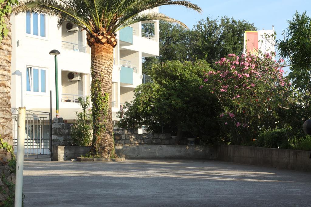 Apartments Becic Budva Eksteriør billede