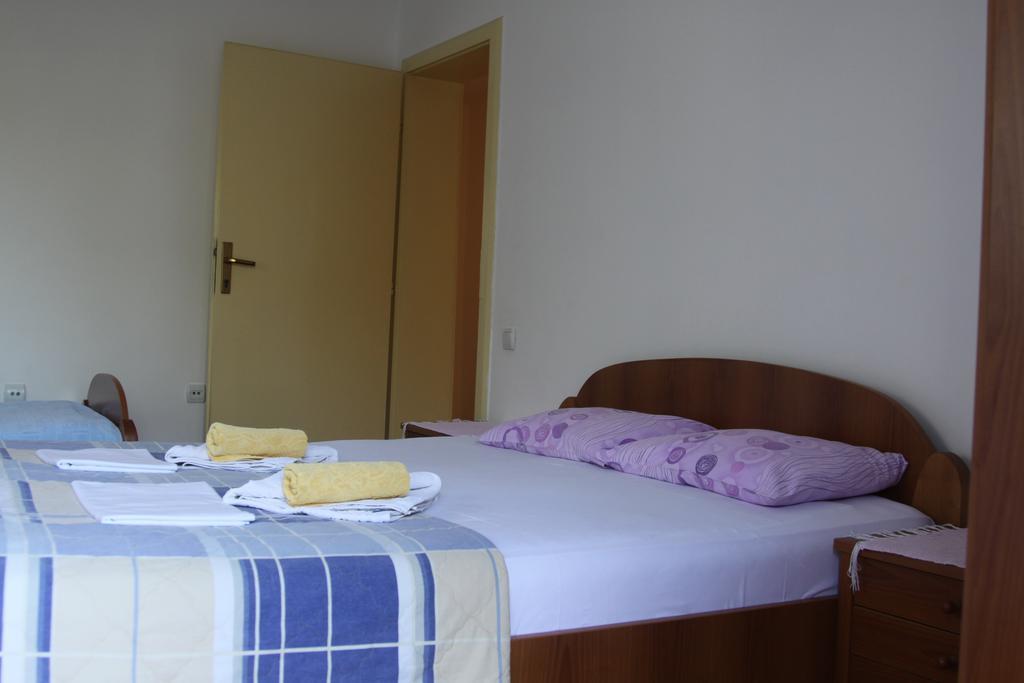 Apartments Becic Budva Eksteriør billede
